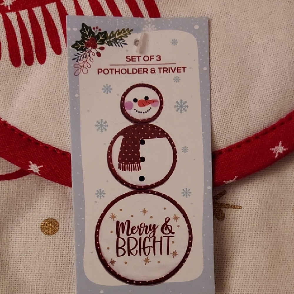 Hallmark Red and White Holiday Decor Snowman Design